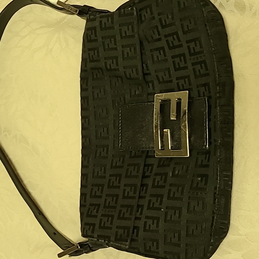 GC - Fendi Zucchino mini Mama Baguette - Picture 3 of 17